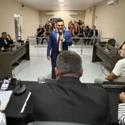 C�mara de Condado-PB realiza cerim�nia de posse do vereador Renato de Bozzano Rodrigues