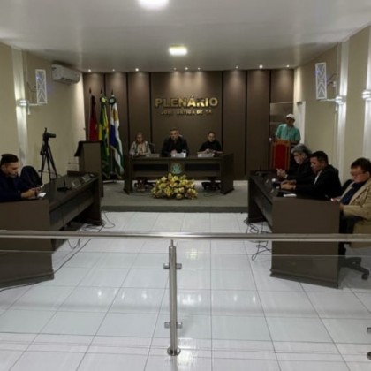 Vereadores participam de mais uma sess�o ordin�ria da c�mara de Condado realizada na �ltima sexta-feira (25)